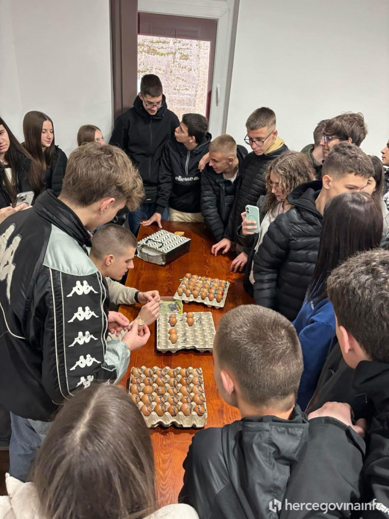 Mateo Ivičević potkivanje jaja