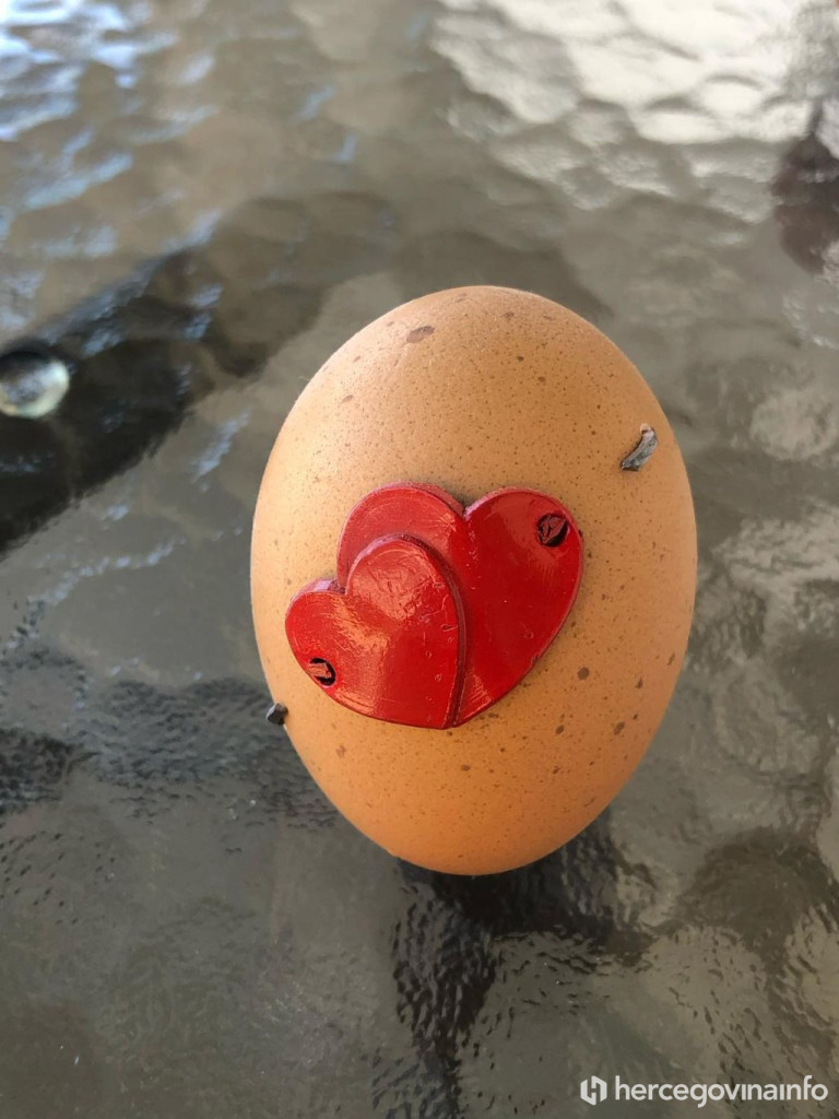 Mateo Ivičević potkivanje jaja