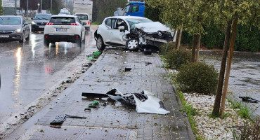 Prometna nesreća Široki Brijeg Trn, automobil i teretno vozilo