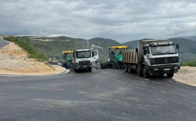 ZAVRŠNA FAZA Privode se kraju radovi na cesti Varda - Rodoč