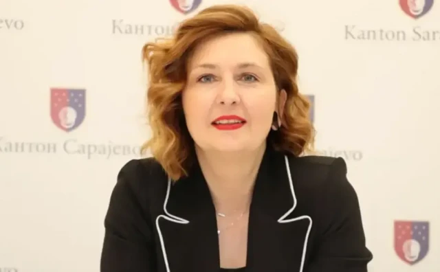 POLICIJA PONOVNO UPALA U VLADU KS Pretresaju se uredi još jedne sarajevske ministrice
