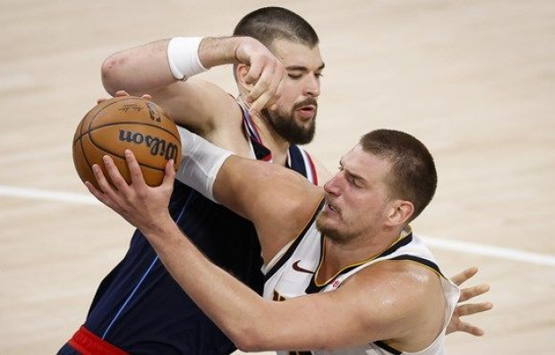 Ivica Zubac 'zakočio' Nikolu Jokića