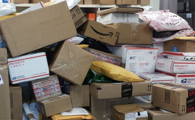 CARINE NAPRAVILE PROBLEM Obustavljaju se DHL-ove globalne isporuke