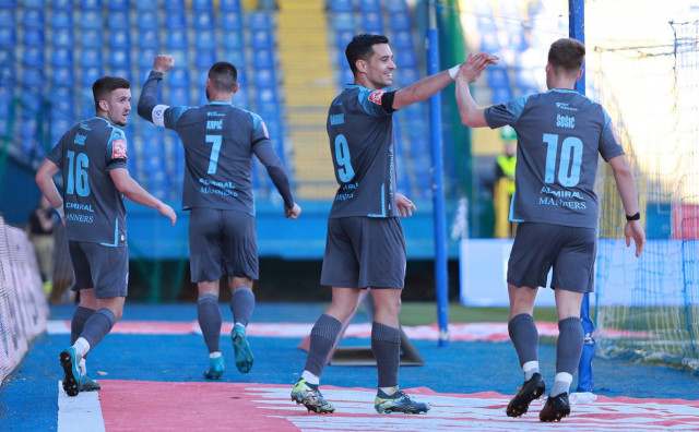 SUSRET NA GRBAVICI Željezničar slavio protiv GOŠK-a 3:2, slijedi polufinale Kupa sa Širokim