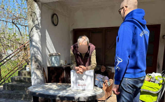 POVODOM USKRSA Oko 50 volontera iz udruge 'Marijine ruke' posjetilo 650 obitelji i darovali ih