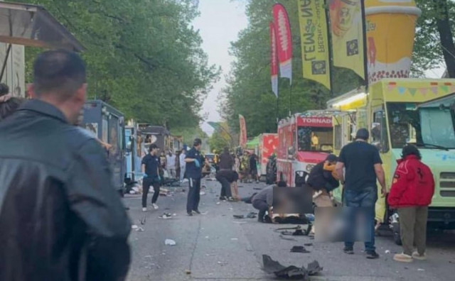 DETALJI NAPADA U KANADI Devet mrtvih, uključujući dijete, nakon što je automobil uletio u masu na filipinskom festivalu