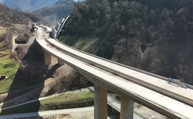 Autoceste FBiH ostaju bez 65 milijuna eura: Veliki kreditor prekida daljnje financiranje zbog sumnje u korupciju