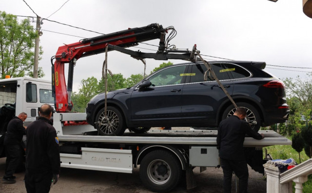NASILNI NADRILIJEČNIK UHIĆEN U SARAJEVU Pronađen novac i Porsche kupljen ukradenim novcem