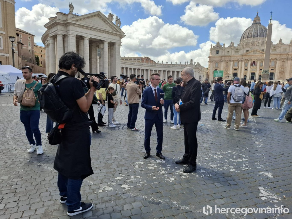 Ivan Pavković o izboru pape izvještava iz Vatikana