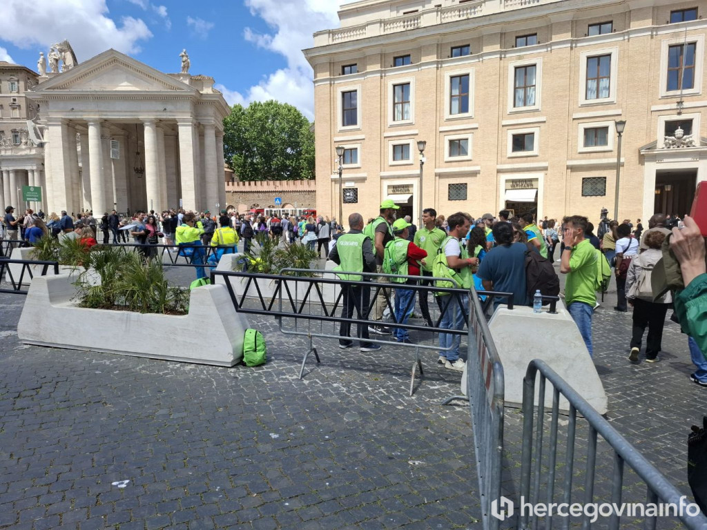 Ivan Pavković o izboru pape izvještava iz Vatikana