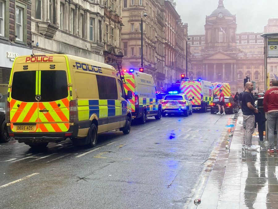 Tragedija na proslavi u Liverpoolu