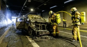 Automobil iz BiH izgorio u austrijskom tunelu, vozač se spasio u zadnjem trenutku