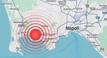Italija potres Napulj