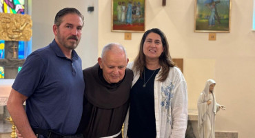 Jim Caviezel i fra Jozo Zovko