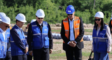 Polaganje kamena temeljca za solare, Komanje brdo