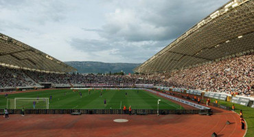 DINAMO TRIJUMFIRAO NA POLJUDU Hajduk poražen u ključnom derbiju za titulu