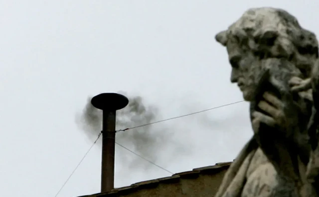 Crni dim iz Sikstinske kapele