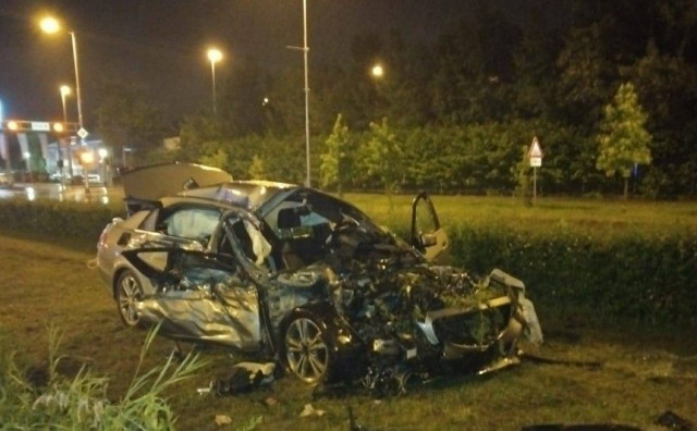 Državljanin BiH pod utjecajem alkohola prošao kroz crveno i zabio se u tramvaj