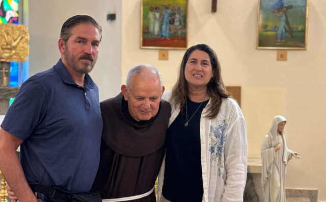 POZNAT I RAZLOG Glumac iz filma 'Pasija' bio u Međugorju, a onda posjetio fra Jozu Zovku