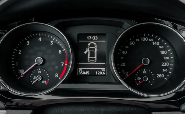 Odzvonilo lažnim podacima o kilometraži vozila