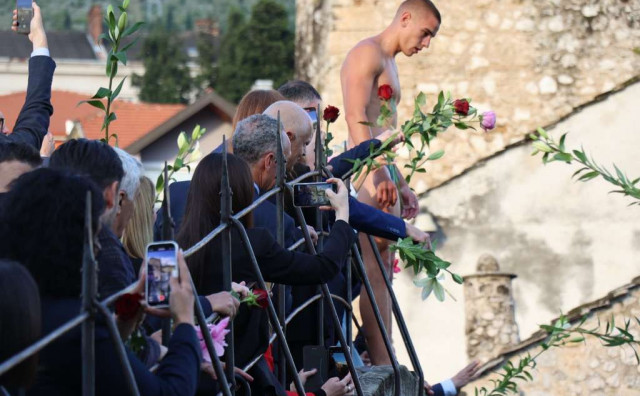 Skok sa Starog mosta otvorio konferenciju 'Mostar 2025.' povodom 20 godina UNESCO statusa