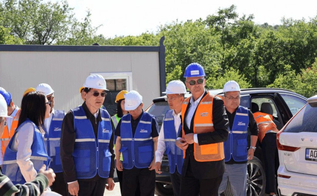 Kako 13 Kineza radi na 147 hektara u Stocu i gdje je sahranjen radnik koji je poginuo?