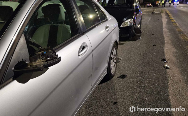 Prometna nesreća na cesti M-17, sudjelovala četiri vozila