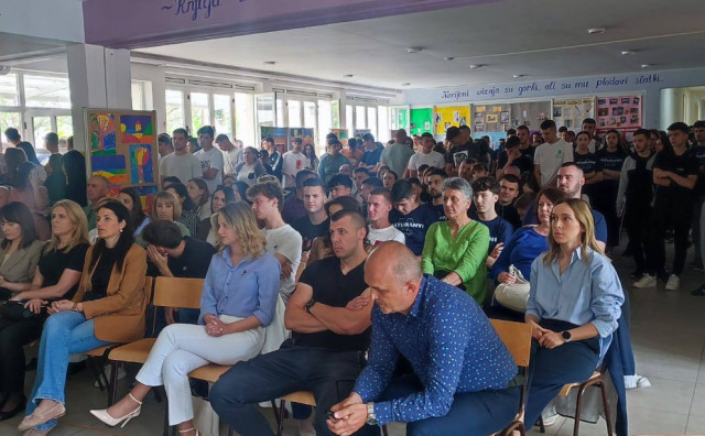 Tužitelj i inspektor u Širokom Brijegu govorili učenicima o vršnjačkom nasilju