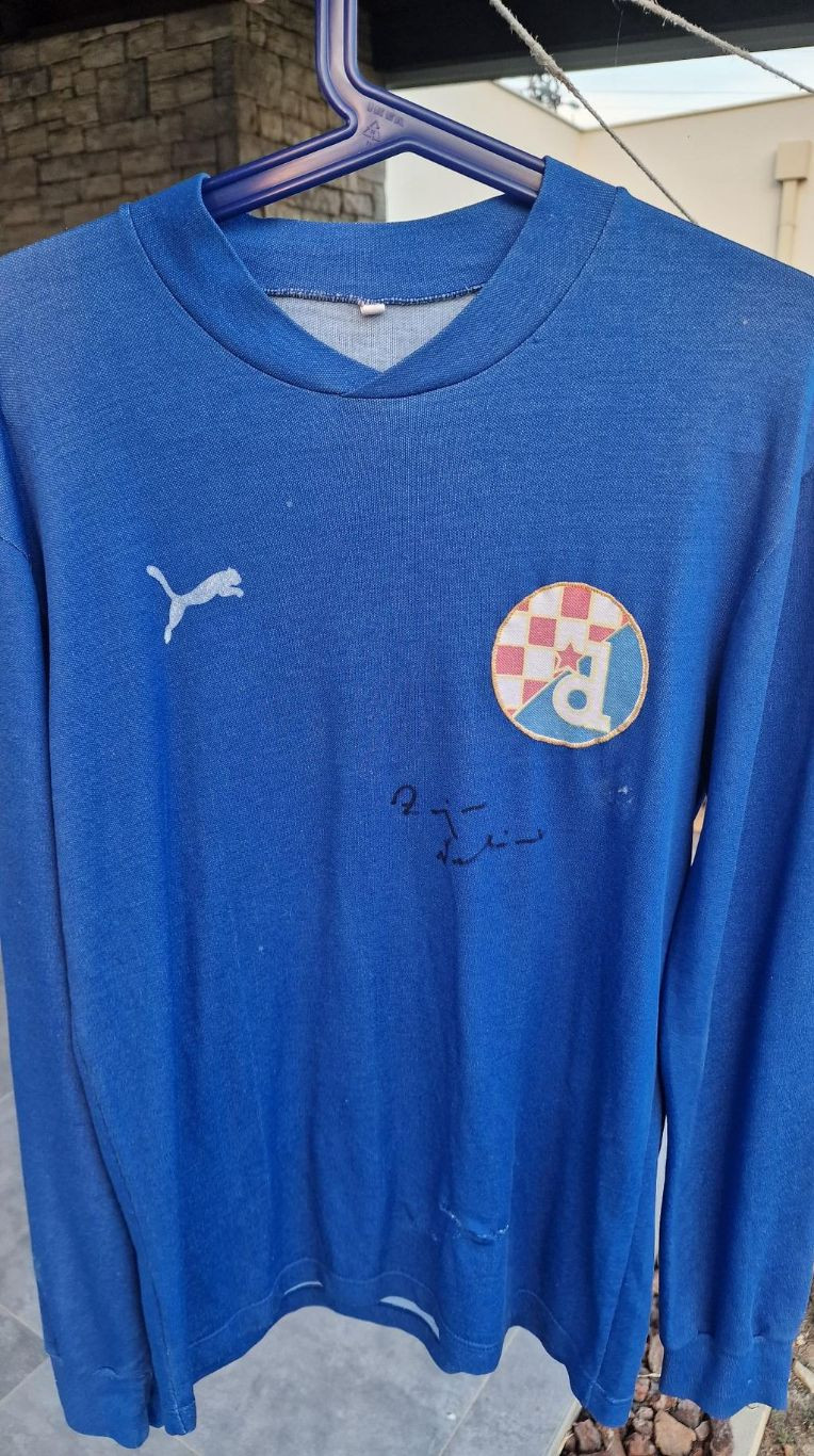 Dres Velimira Zajeca iz 1982. godine