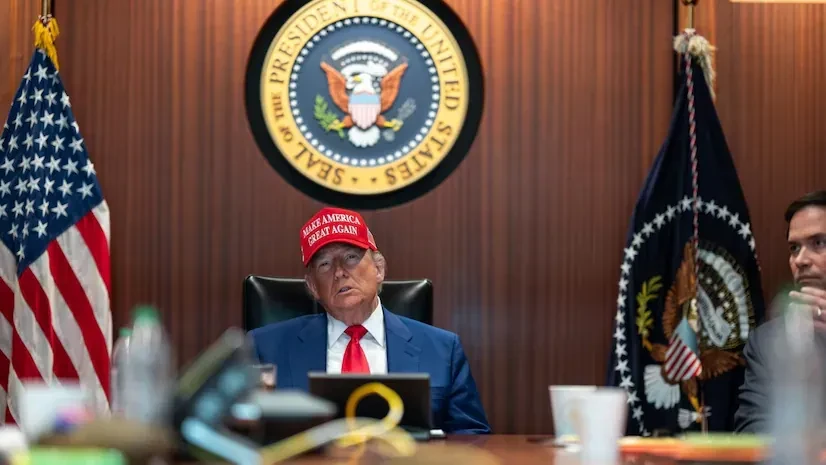 Trumpov napad na Iran