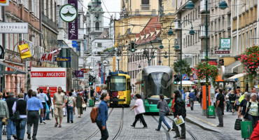 Austrija