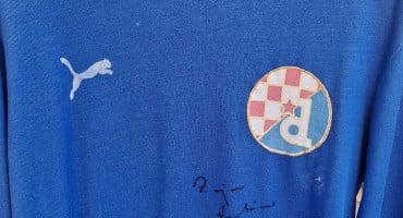 Dres Velimira Zajeca iz 1982. godine