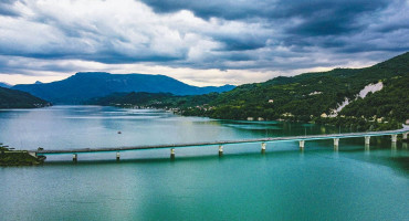 Beživotno tijelo pronađeno u Jablaničkom jezeru