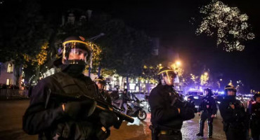 Kaos Pariz