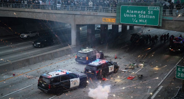 Treći dan prosvjeda: Trump rasporedio Nacionalnu gardu, a Los Angeles eksplodirao u sukobima
