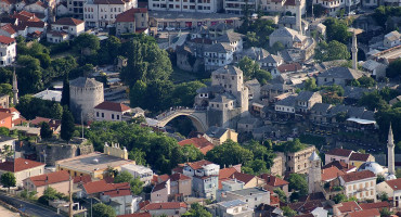 panorama Stari most i stari grad
