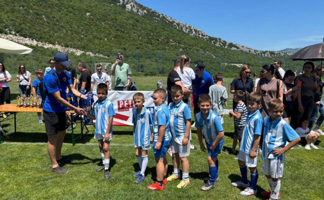 Završio 5. Turnir prijateljstva u Neumu: Više od 800 djece, 60 ekipa i tri dana sporta i druženja