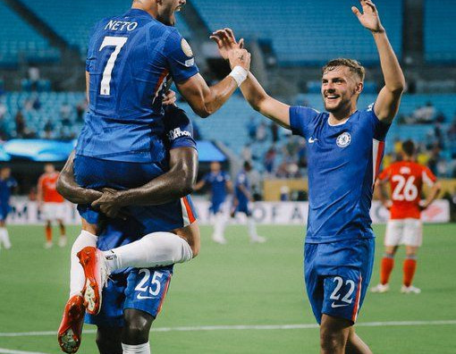 Chelsea odbio unosne ponude za Santosa