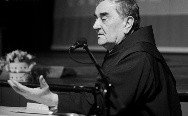 Preminuo fra Dane Karačić