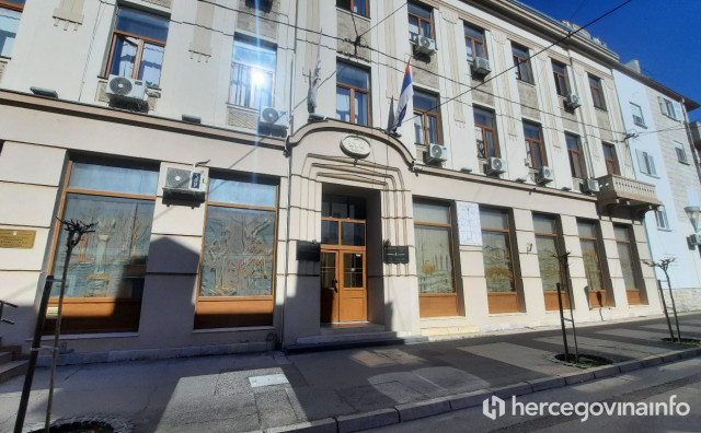 Grad Trebinje planira kupnju automobila od gotovo 100 tisuća KM