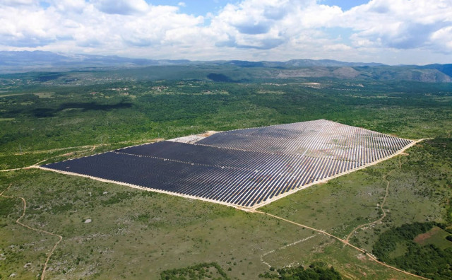 Kineski proizvođač solarnih panela pohvalio se elektranom braće Brajković u Hodovu kod Stoca