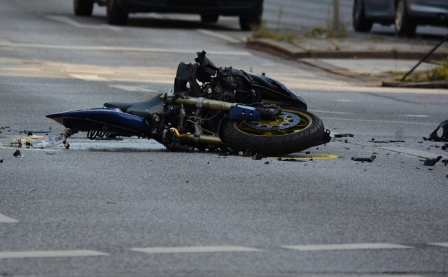 Motociklisti iz Poljske doživjeli nesreću kod Konjica, žena teško ozlijeđena