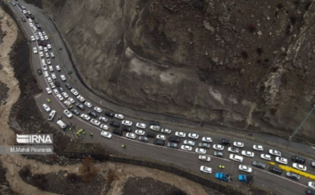 Iranci masovno bježe iz Teherana