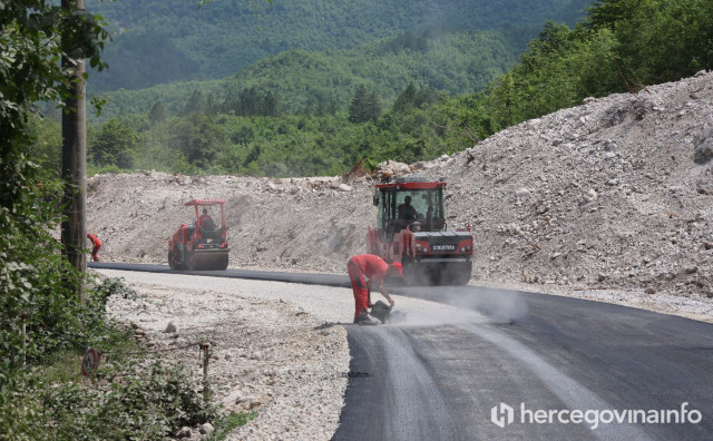 Obustavljen promet na cesti Jablanica - Blidinje