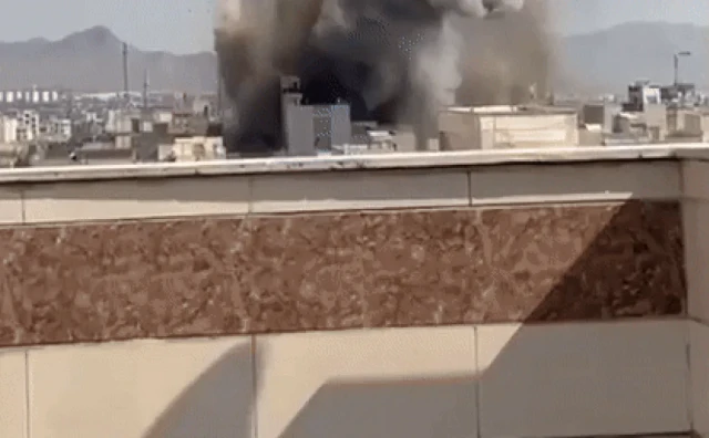 Izraelci napadaju sami centar Teherana, ubijeno 14 nuklearnih znanstvenika