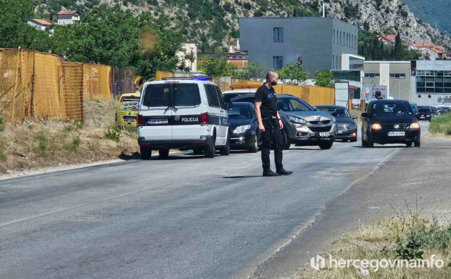 Lančani sudar u industrijskoj zoni na jugu Mostara