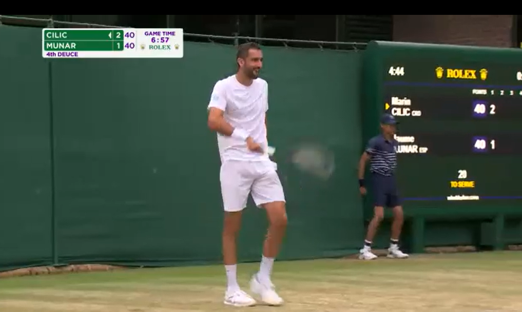 Fantastični Marin Čilić pobijedio Munara i plasirao se u osminu finala Wimbledona Fantastični Marin Čilić pobijedio Munara i plasirao se u osminu finala Wimbledona