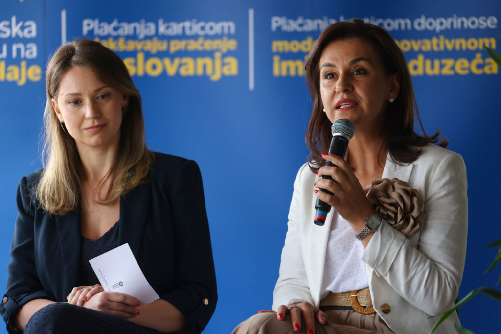 Kompanija Visa predstavila projekat digitalizacije u Starom Gradu