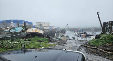 Šire se dramatične snimke potresa 8.8 na Kamčatki: Zgrade se ruše, ljudi bježe
