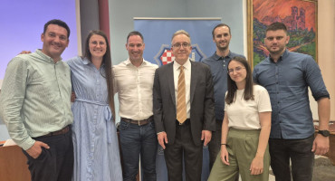 Širokobriježani u Zagrebu obilježili 30. obljetnicu Oluje: Predavanje odvjetnika Luke Mišetića izazvalo veliko zanimanje